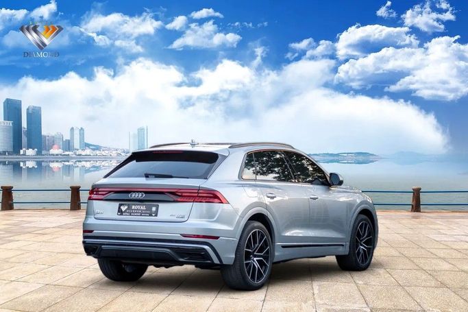 Used Audi Q8 55 TFSI I (4M), 3.0 l, 2019 in Dubai by Royal Diamond Motors, Silver color. GCC Specs | AUTO.AE