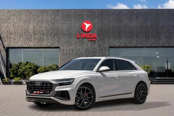مستعملة Audi Q8 55 TFSI ط (4 م), 3.0 l, 2023 في في دبي من Linda Cars، اللون أبيض. مواصفات الخليج | AUTO.AE | إعلان #265093