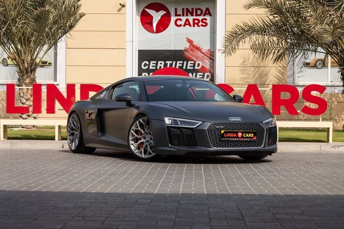 Used Audi R8 V10 plus II (4S), 5.2 l, 2016 in Dubai by Linda Cars, Grey color. Japanese Specs | AUTO.AE