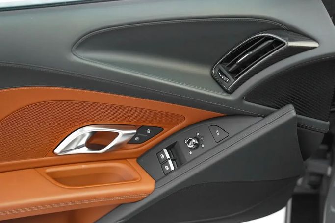 مستعملة Audi R8 V10 شد الوجه II (4S) II (4S), 5.2 l, 2021 في في دبي من Exotic Cars، اللون أزرق. أخرى | AUTO.AE