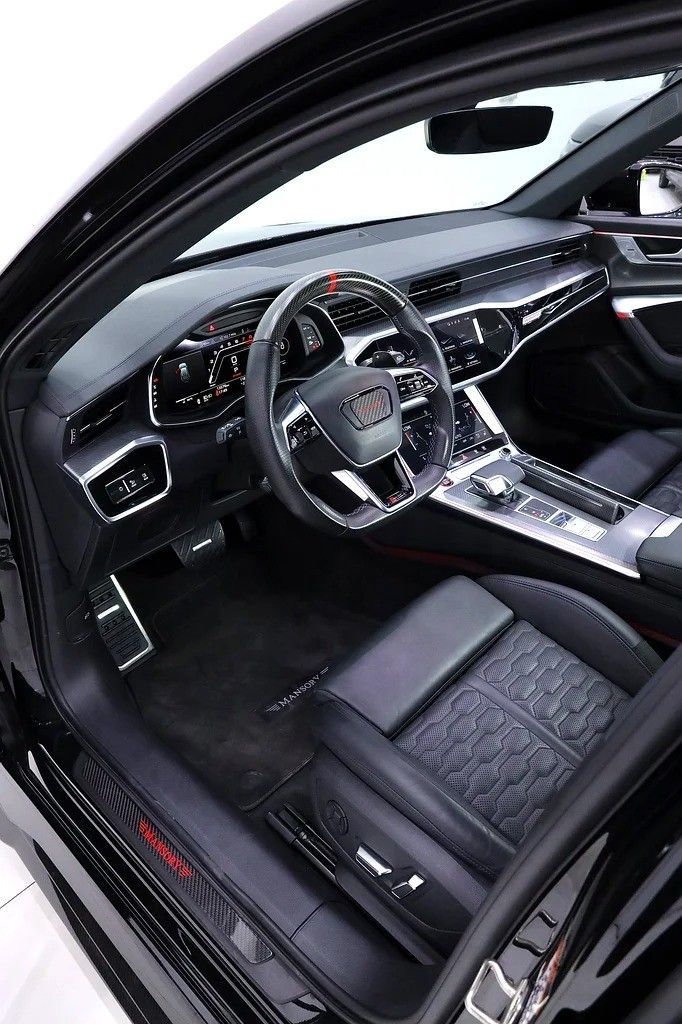 Подержанный Audi RS 6 MANSORY P720 IV (C8), 4 л, 2022 в Дубае от Al Faris Motors Черный цвет. Европейская | AUTO.AE