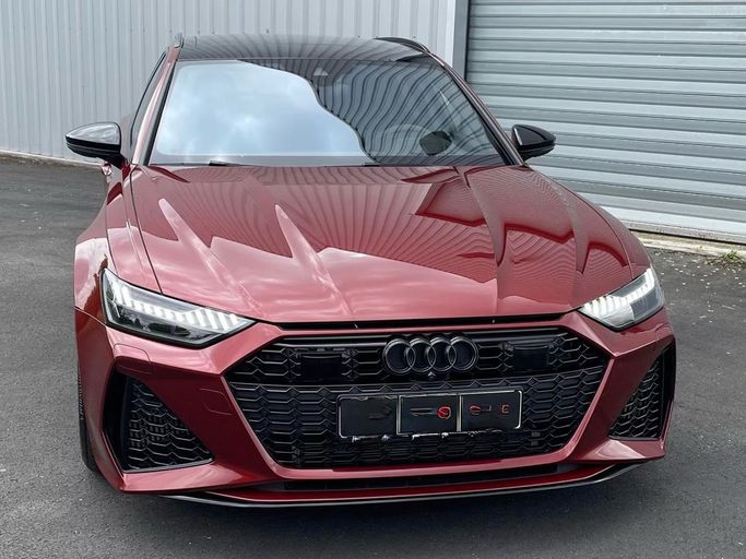 مستعملة Audi RS 6 IV (C8), 4.0 l, 2025 في في دبي من Fair Import، اللون أحمر. المواصفات الأوروبية | AUTO.AE | إعلان #272515