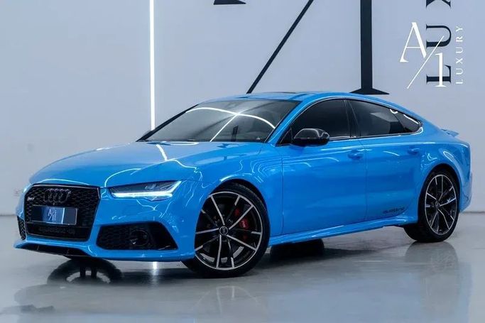 Подержанный Audi RS 7 performance I (4G) Рестайлинг, 4.0 л, 2017 в Дубае от A1 Luxury Motors Синий цвет. GCC | AUTO.AE
