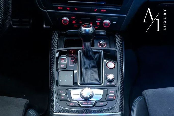 Подержанный Audi RS 7 performance I (4G) Рестайлинг, 4.0 л, 2017 в Дубае от A1 Luxury Motors Синий цвет. GCC | AUTO.AE