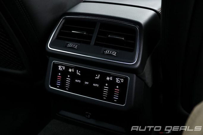 Подержанный Audi RS 7 II (4K), 4.0 л, 2021 в Дубае от AUTO DEALS Черный цвет. GCC | AUTO.AE