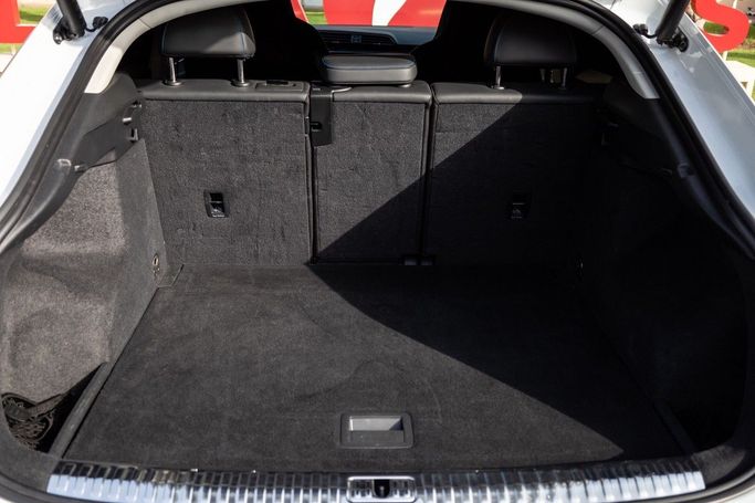 Used Audi RS Q3 Sportback II (F3), 2.5 l, 2022 in Dubai by Linda Cars, White color. GCC Specs | AUTO.AE