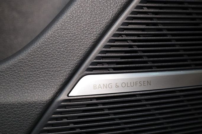 Used Audi RS Q8 I, 4.0 l, 2022 in Dubai by Sanam Cars, Black color. GCC Specs | AUTO.AE