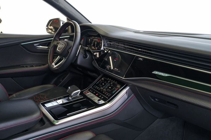 مستعملة Audi RS Q8 I, 4.0 l, 2023 في في دبي من Exotic Cars، اللون رمادي. مواصفات الخليج | AUTO.AE