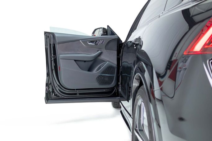 Used Audi RS Q8 I Facelift, 4.0 l, 2024 in Dubai by The Car Superstore, Black color. European Specs | AUTO.AE