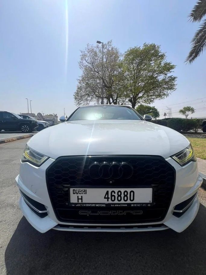 Used Audi S6 IV (C7) Facelift, 4.0 l, 2015 in Dubai by Golden Century Motors Zhongdong Trading FZE, White color. GCC Specs | AUTO.AE