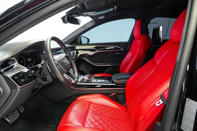 مستعملة Audi S8 عملية شد الوجه IV (D5), 4.0 l, 2022 في في دبي من Exotic Cars، اللون أسود. أخرى | AUTO.AE