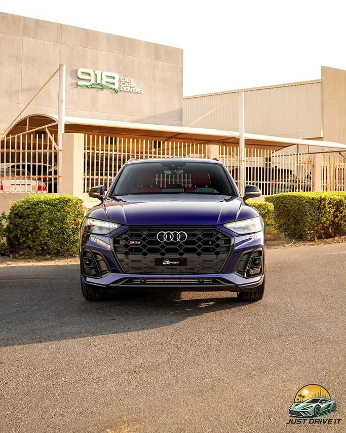 مستعملة Audi SQ5 II (السنة المالية) فيس ليفت الثاني (FY), 3.0 l, 2023 في في دبي من JUST DRIVE IT، اللون أزرق. مواصفات الخليج | AUTO.AE | إعلان #273544