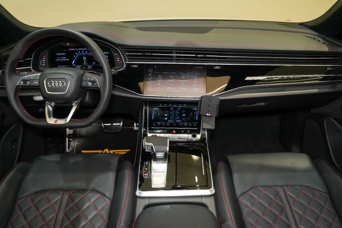 Подержанный Audi SQ8 I (4M) Рестайлинг, 4.0 л, 2024 в Дубае от ALO CARS USED CARS LLC Белый цвет. GCC | AUTO.AE
