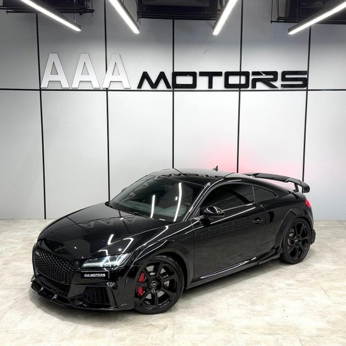 Подержанный Audi TT RS III (8S), 2.5 л, 2018 в Дубае от AAA Motors Черный цвет. GCC | AUTO.AE