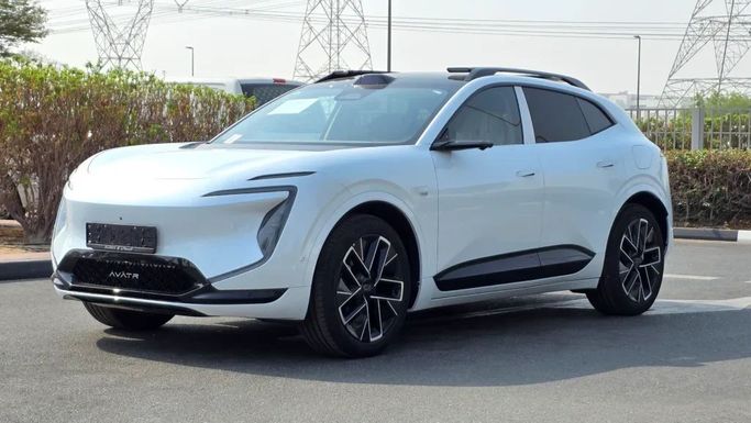 Новый Avatr 07, 1.5 л, 2025 в Дубае от Alwan Global Cars Белый цвет. Other | AUTO.AE