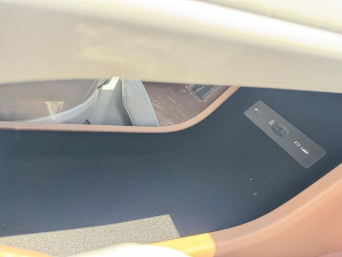 Новый Avatr 07, 2024 в Дубае от MENAMOTORS Зеленый цвет. Китайская | AUTO.AE