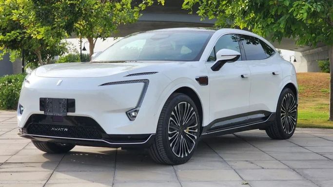 Новый Avatr 11 I Рестайлинг, 2024 в Дубае от Alwan Global Cars Белый цвет. Other | AUTO.AE