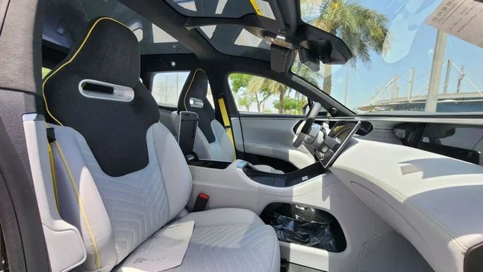 New Avatr 11 I Facelift, 2024 in Dubai by Alwan Global Cars, Black color. Other | AUTO.AE