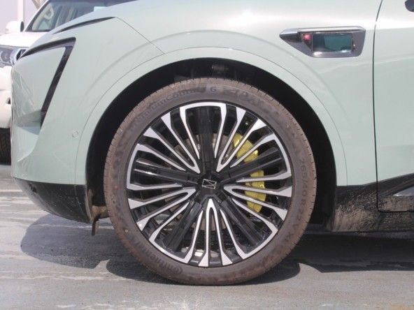 Новый Avatr 11 I, 2023 в Дубае от Titanum Cars Зеленый цвет. Other | AUTO.AE