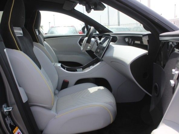 Новый Avatr 11 I, 2023 в Дубае от Titanum Cars Серый цвет. Other | AUTO.AE