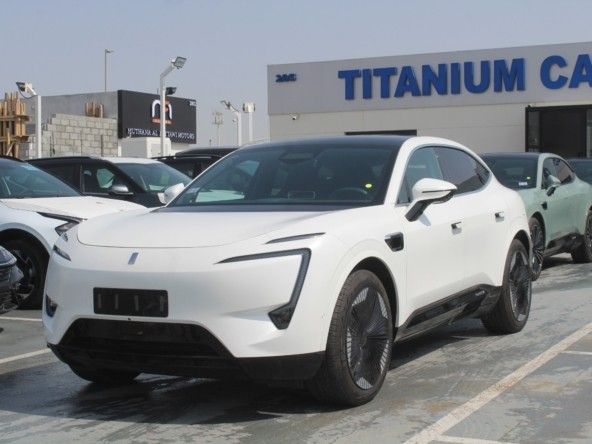 Новый Avatr 11 I, 2023 в Дубае от Titanum Cars Белый цвет. Other | AUTO.AE