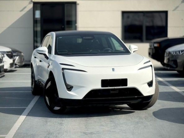 Новый Avatr 11 I, 2023 в Дубае от Titanum Cars Белый цвет. Other | AUTO.AE
