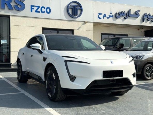 Новый Avatr 11 I, 2023 в Дубае от Titanum Cars Белый цвет. Other | AUTO.AE