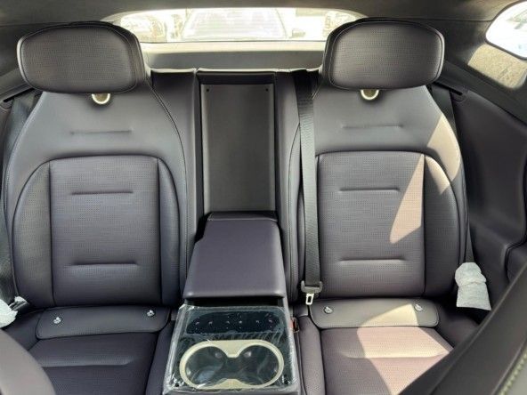 Новый Avatr 11 I Рестайлинг, 1.5 л, 2025 в Дубае от Titanum Cars Белый цвет. Other | AUTO.AE
