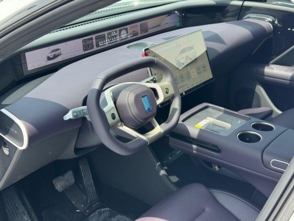 Новый Avatr 11 I Рестайлинг, 1.5 л, 2025 в Дубае от Titanum Cars Белый цвет. Other | AUTO.AE