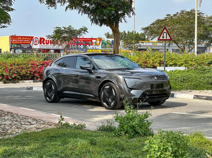 Подержанный Avatr 11 I, 2023 в Дубае от Al Hakim Motors Серый цвет. Китайская | AUTO.AE