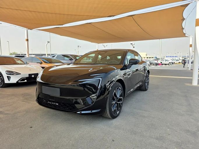 جديدة Avatr 11 أنا فيس ليفت, 1.5 l, 2025 في في دبي من AL BAHIYA INTERNATIONAL MOTORS FZE، اللون أسود. المواصفات الصينية | AUTO.AE