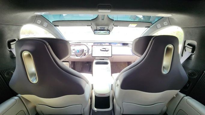 New Avatr 12, 2024 in Dubai by Alwan Global Cars, White color. Other | AUTO.AE