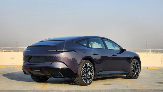 Новый Avatr 12, 1.5 л, 2025 в Дубае от Gulf Motors Пурпурный цвет. Китайская | AUTO.AE