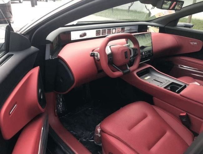 New Avatr 12, 1.5 l, 2025 in Dubai by Gulf Motors, Black color. Other | AUTO.AE