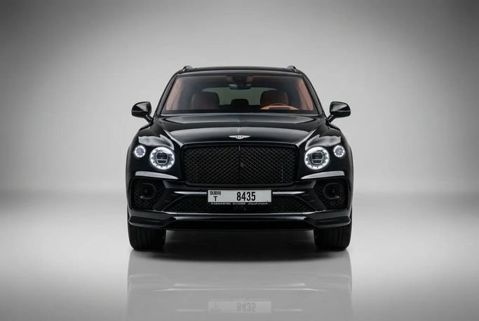 Bentley Bentayga I Рестайлинг, 2023 внедорожник 5 дв. люкс класса в Дубае от Rotana Star Rent a Car черный цвет | AUTO.AE | Объявление #1175