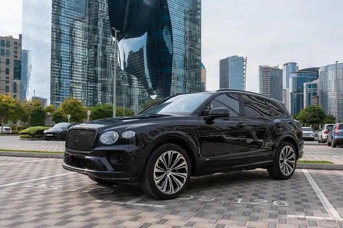 Bentley Bentayga I Рестайлинг, 2026 внедорожник 5 дв. люкс класса в Дубае от Speed Urus Rent A Car черный цвет | AUTO.AE | Объявление #1554