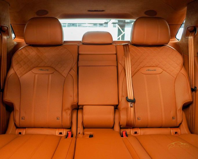 Новый Bentley Bentayga Azure I Рестайлинг, 4 л, 2023 в Дубае от Pearl Motors Черный цвет. Европейская | AUTO.AE