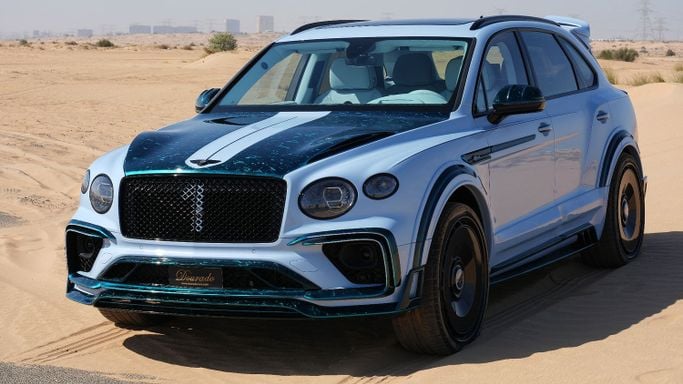 Новый Bentley Bentayga I Рестайлинг, 4.0 л, 2024 в Дубае от Dourado Luxury Car Синий цвет. Европейская | AUTO.AE