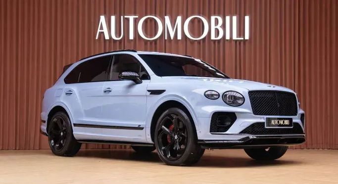 Подержанный Bentley Bentayga Speed I Рестайлинг, 6.0 л, 2023 в Дубае от Automobili Motors Голубой цвет. Европейская | AUTO.AE