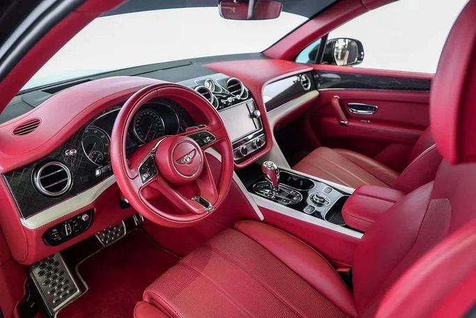 Used Bentley Bentayga I, 4.0 l, 2020 in Dubai by Exotic Cars, Black color. GCC Specs | AUTO.AE