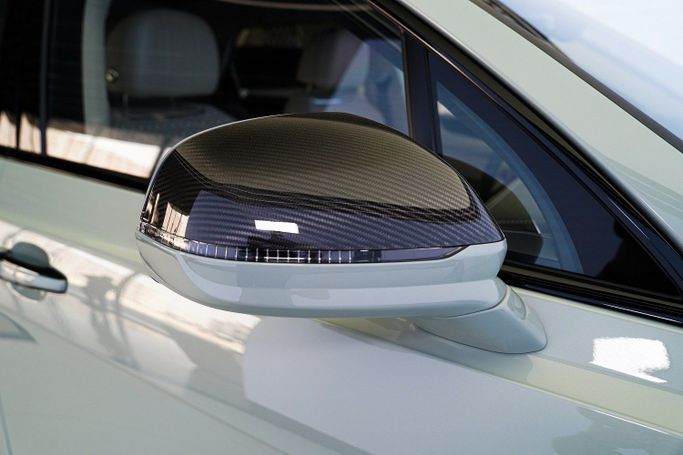 مستعملة Bentley Bentayga Speed أنا شد الوجه, 6.0 l, 2023 في في دبي من Exotic Cars، اللون أبيض. مواصفات الخليج | AUTO.AE