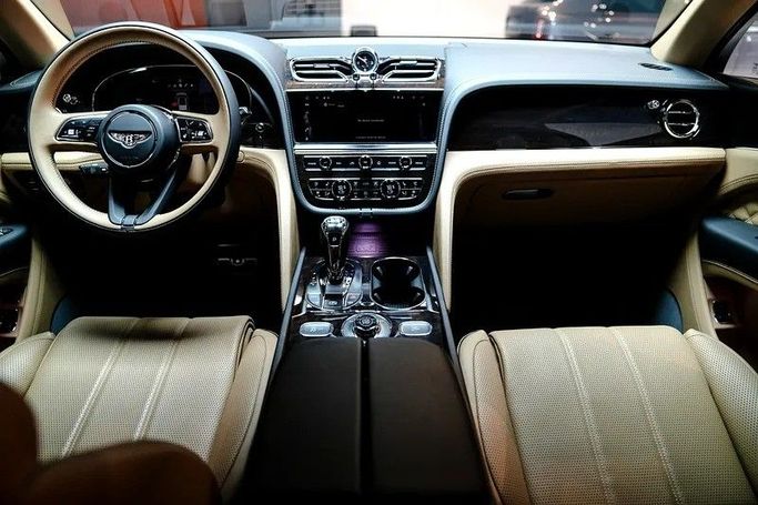 New Bentley Bentayga I Facelift, 4.0 l, 2022 in Dubai by Special Art Motors, Black color. European Specs | AUTO.AE