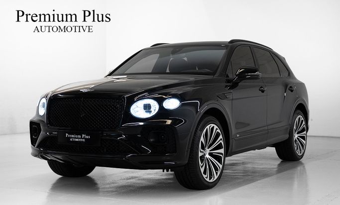 Подержанный Bentley Bentayga EWB I Рестайлинг, 4.0 л, 2021 в Дубае от Premium Plus Automotive Черный цвет. GCC | AUTO.AE