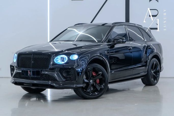 مستعملة Bentley Bentayga أنا فيس ليفت, 4.0 l, 2021 في في دبي من A1 Luxury Motors، اللون أسود. المواصفات الأوروبية | AUTO.AE | إعلان #255837