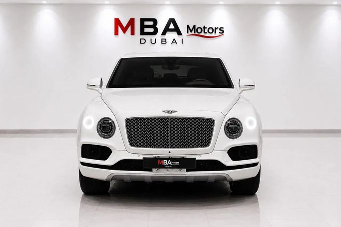 مستعملة Bentley Bentayga I, 6.0 l, 2018 في في دبي من MBA Motors، اللون أبيض. المواصفات الكندية | AUTO.AE | إعلان #269774
