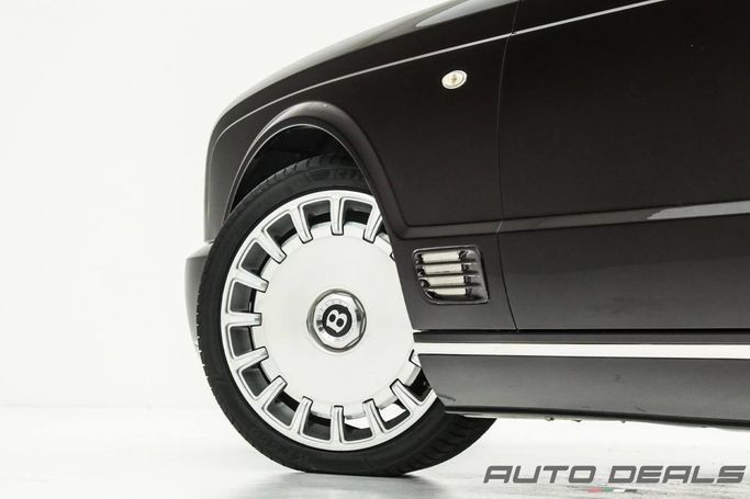 Подержанный Bentley Brooklands II, 6.8 л, 2009 в Дубае от AUTO DEALS Черный цвет. GCC | AUTO.AE