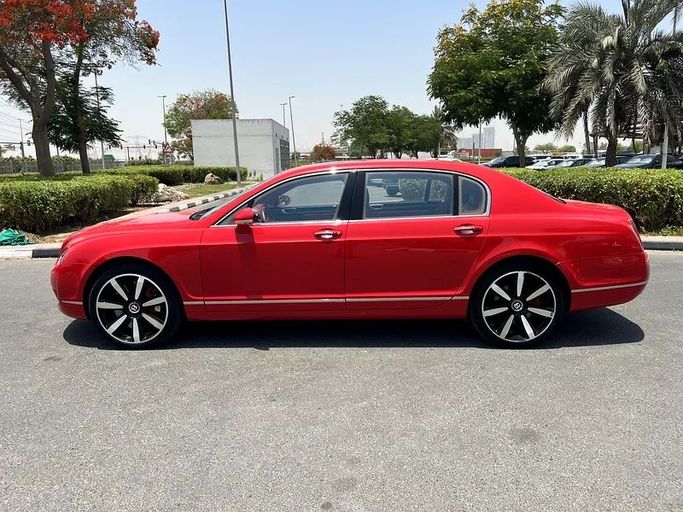 Used Bentley Continental Flying Spur Speed, 6.0 l, 2009 in Dubai by First Choice Motors, Red color. Other | AUTO.AE