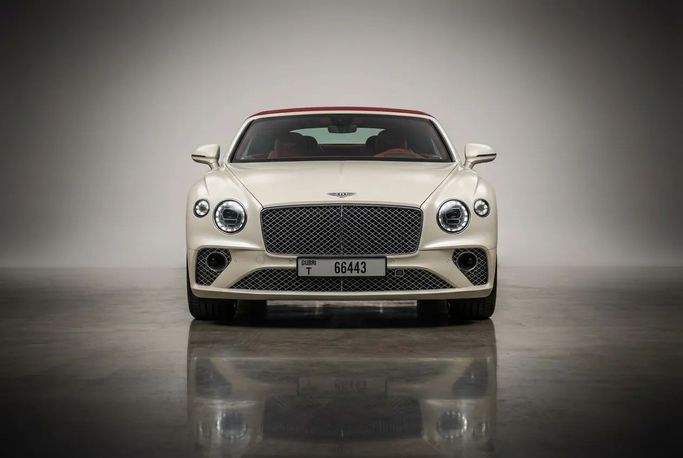 Bentley Continental GT III, 2023 кабриолет бизнес класса в Дубае от Rotana Star Rent a Car белый цвет | AUTO.AE | Объявление #1148