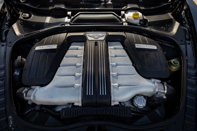 Подержанный Bentley Continental GT II, 6.0 л, 2013 в Дубае от Linda Cars Черный цвет. GCC | AUTO.AE