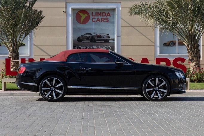 Подержанный Bentley Continental GT II, 6.0 л, 2013 в Дубае от Linda Cars Черный цвет. GCC | AUTO.AE